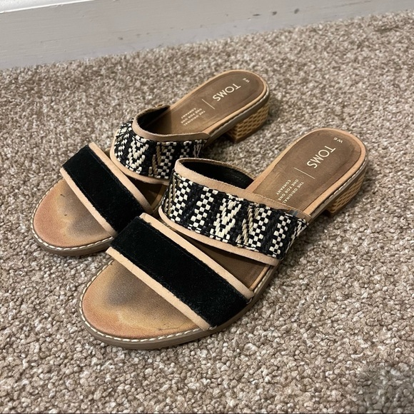TOMS Women's Mariposa Slip-On City Sandals size 6 - Picture 2 of 8